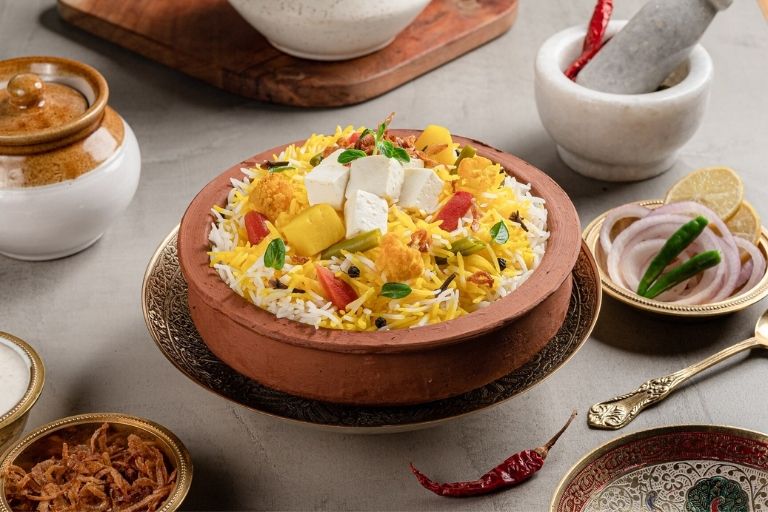 Fresh and tasty meals served at Dum Noorani restaurant