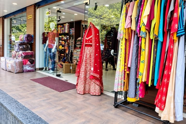 Grand Look elegant women’s fashion and clothing store