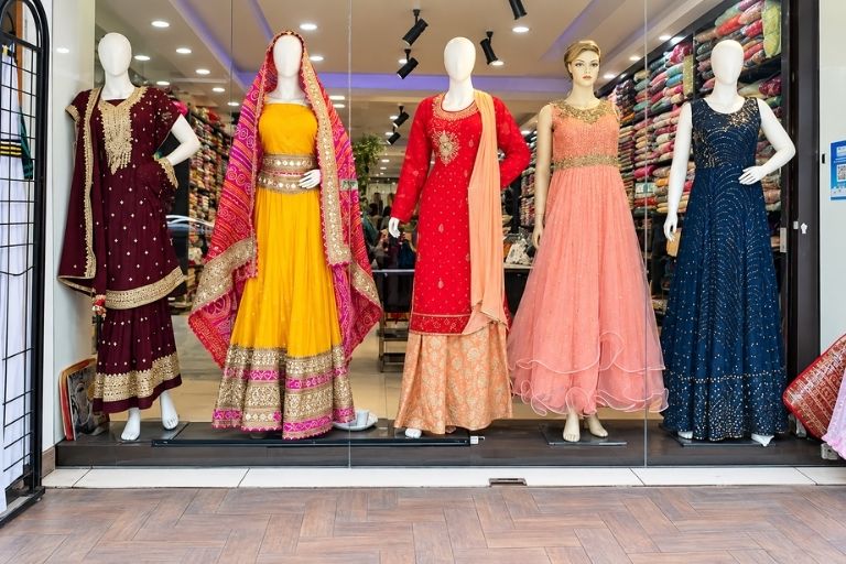 Grand Look stylish women’s clothing and fashion collection