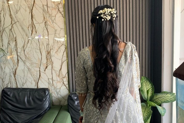 Himalayan Blush Unisex Salon expert haircuts and beauty services