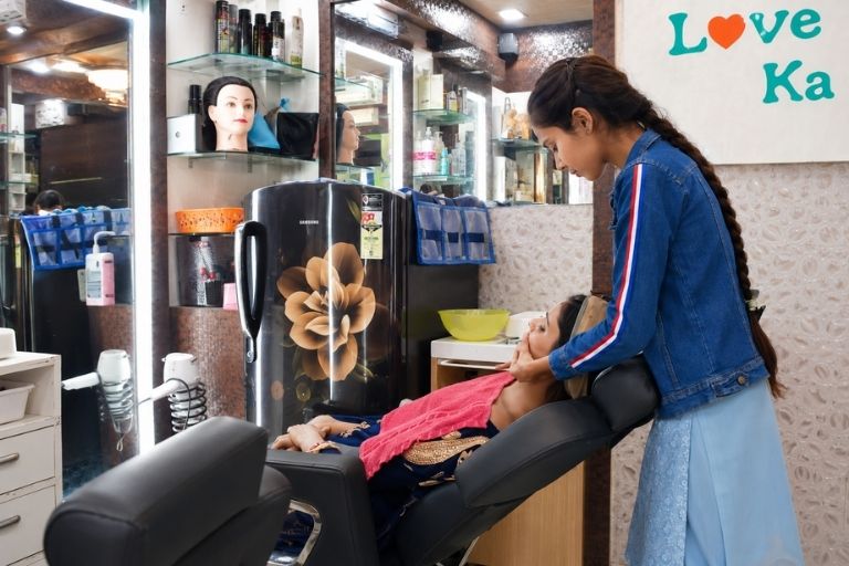 Kabir's Parlour bridal makeup and beauty services