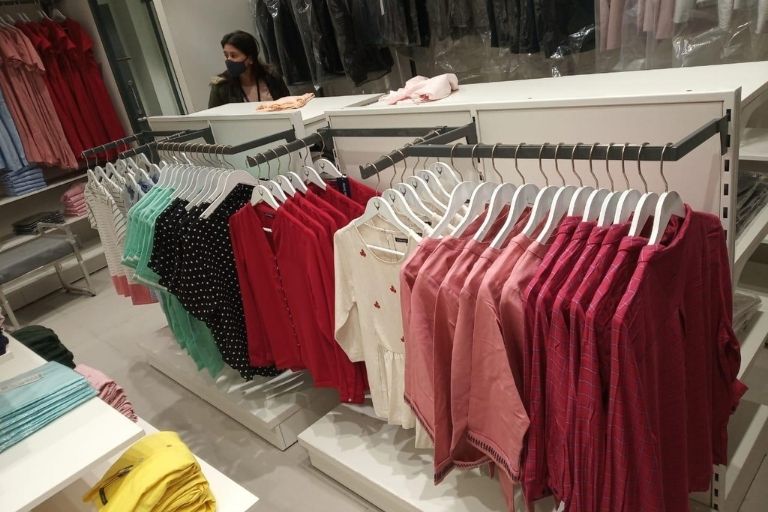 Kamru Valley Fashion World – Quality Apparel for Every Occasion