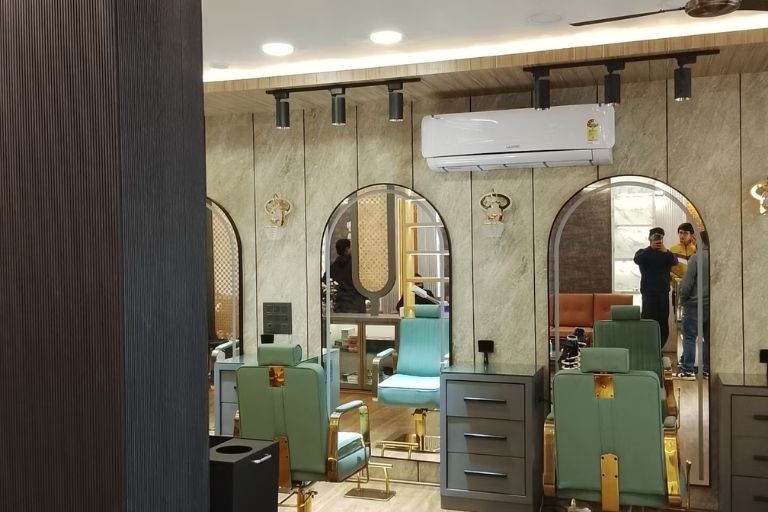 Kivana Glow Unisex Salon hair and beauty care