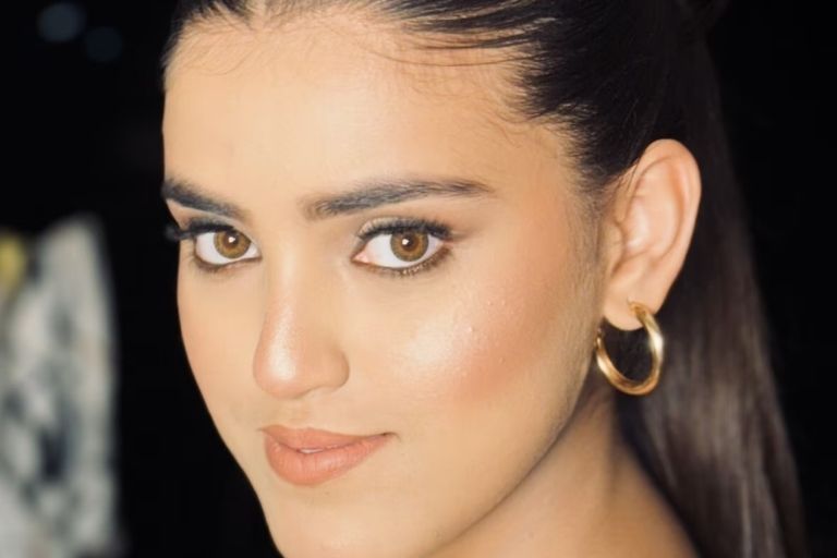 Makeup By Reetu beautiful bridal makeup and styling services
