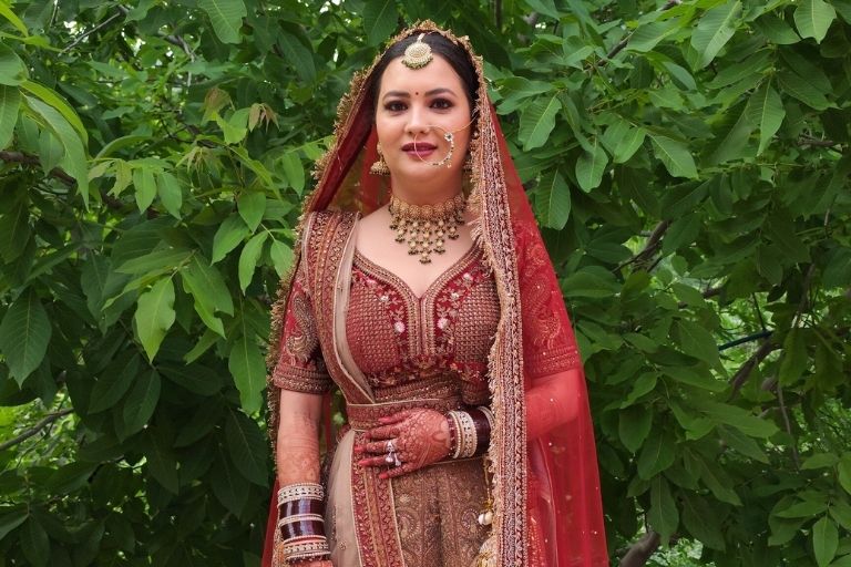 Nishu Makeup Service professional party makeup and beauty care