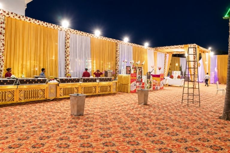 Pavani Event & Caterers logo for weddings and catering services
