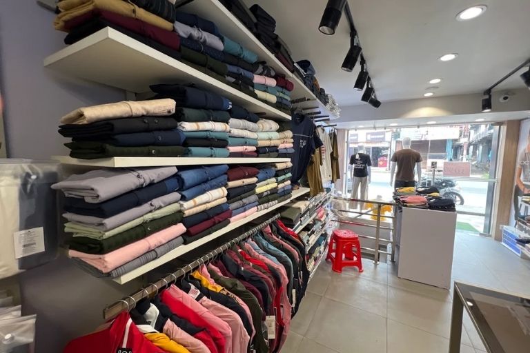 Pehnawa latest fashion wear and clothing collection