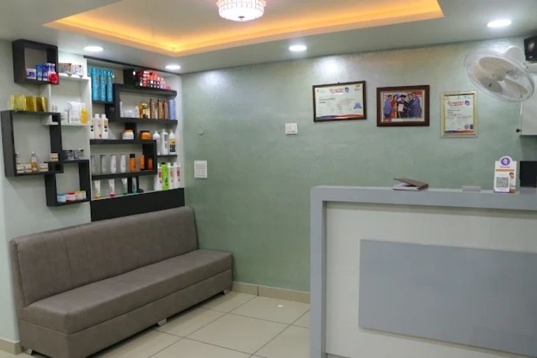Plooksc Professional Unisex Salon wedding makeup (1)