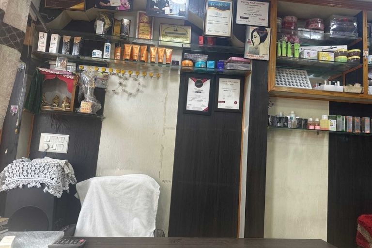 Rama Beauty Zone elegant bridal makeup and beauty care