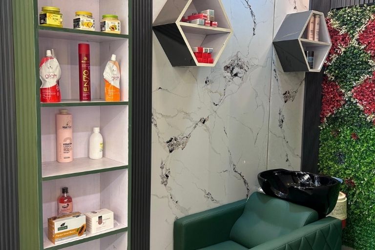 Royal Looks Bridal Studio premium bridal beauty treatments