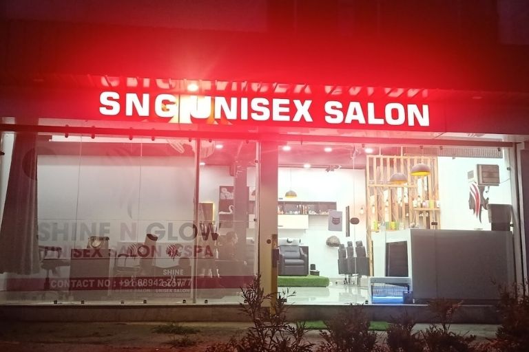 Shine n Glow modern haircuts and personalized styling services