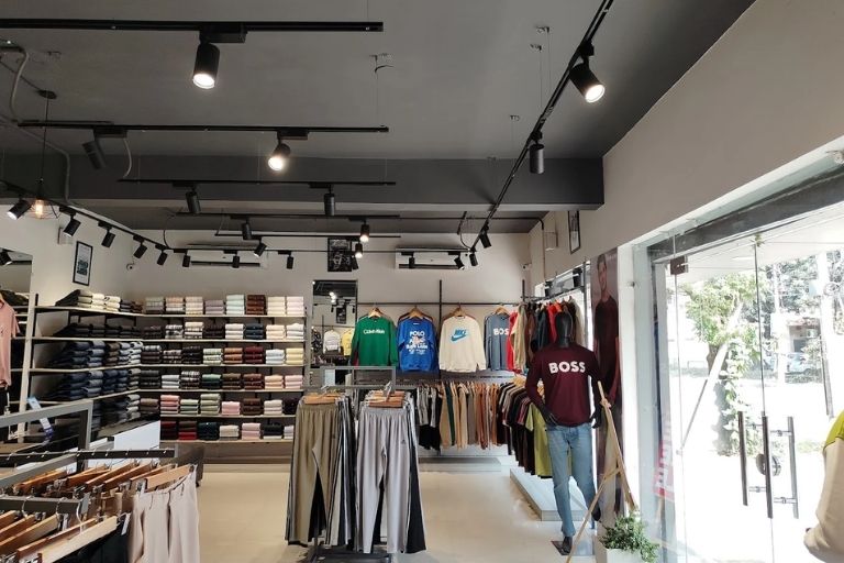 Stand Alone Paonta – Quality Apparel for Men in PaontaStand Alone Paonta – Quality Apparel for Men in Paonta
