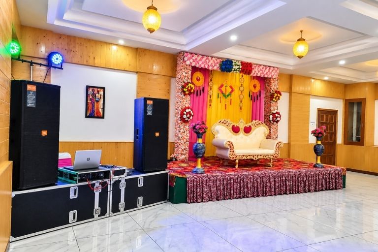 Thakur DJ Decorators & Caterers – Music, Decor, Delicious Food