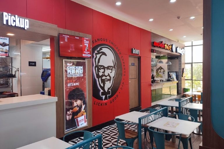 The Food Street restaurant serving fresh and tasty meals