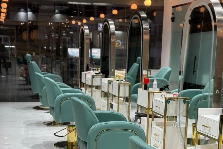 The Luxiery Spa and Salon relaxing spa treatments