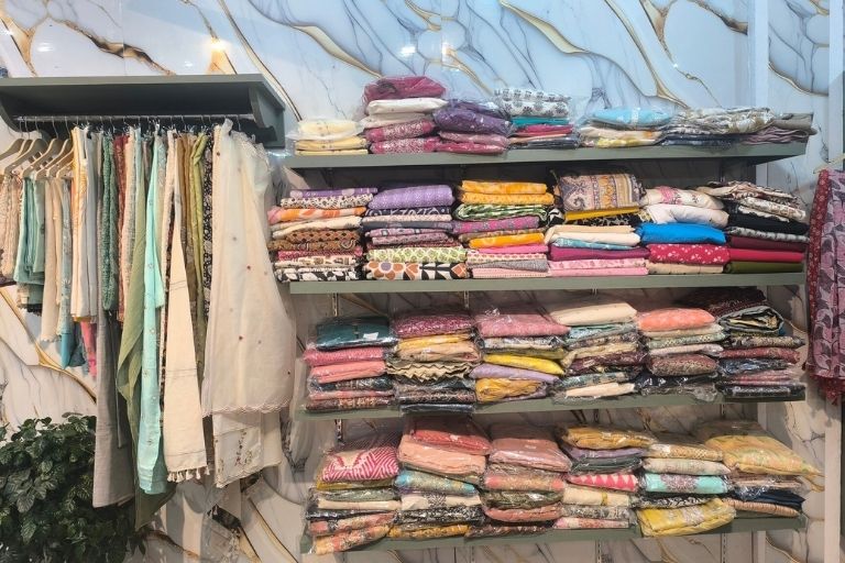 Vastra Designer Fashion Boutique beautiful ethnic wear collection