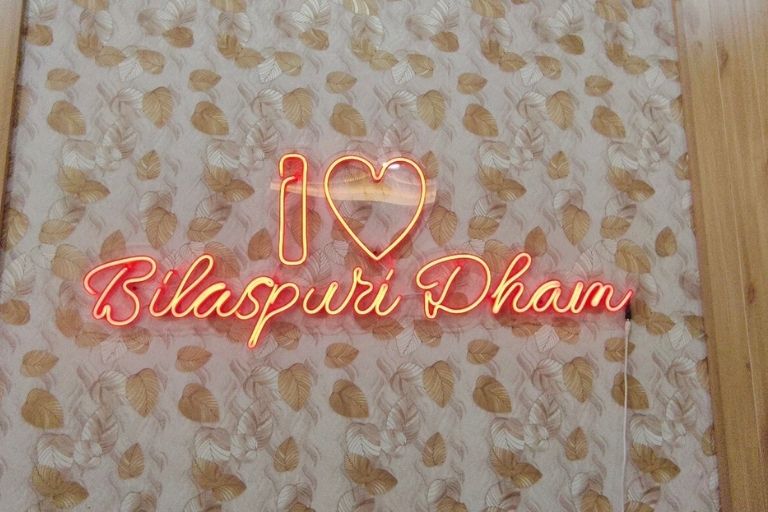 Viju Bilaspuri Dhaam & Caterers offering delicious wedding meals
