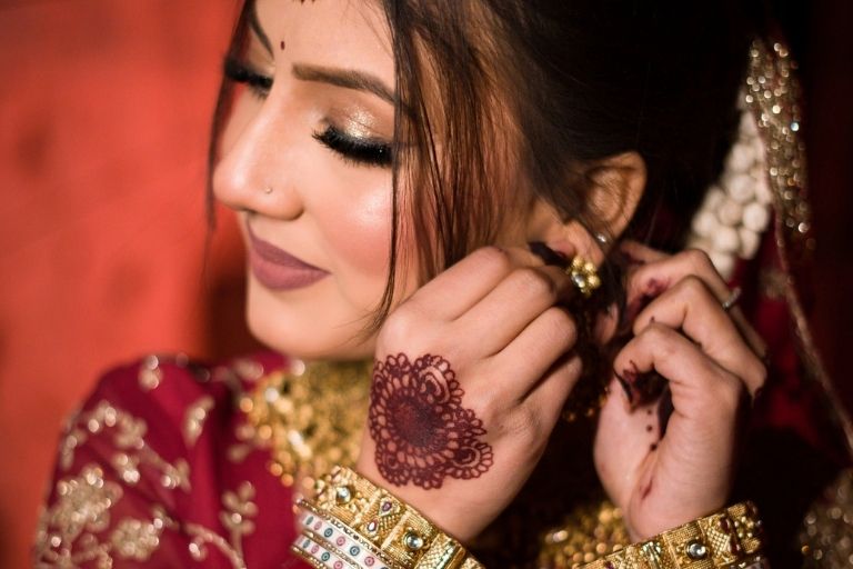 We You Salon Rohru bridal hair and makeup services