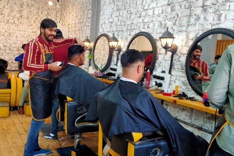 Zoog Studio professional beauty and salon services