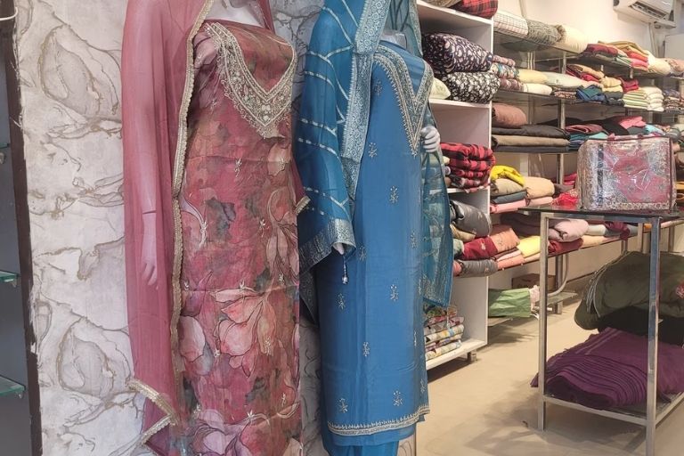 elegant wedding lehenga collection from raj couture