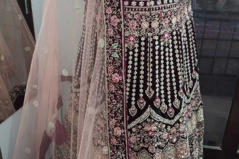 saanvi lehenga house stylish wedding outfits