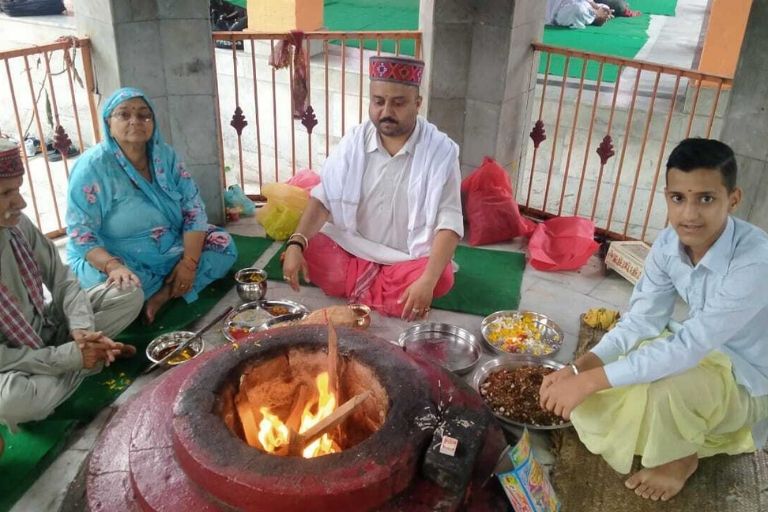 Acharya Shree Pandit Ashwani Ji for Hindu Wedding Pujas