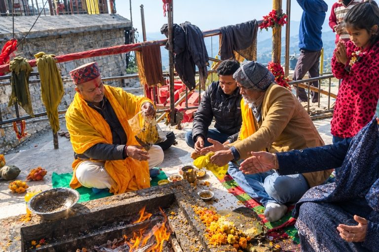 Acharya Shree Pandit Ashwani Ji for Marriage Puja Services