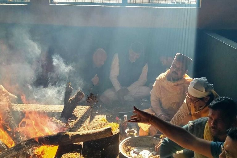 Acharya Shree Pandit Ashwani Ji for Vedic Wedding Rituals