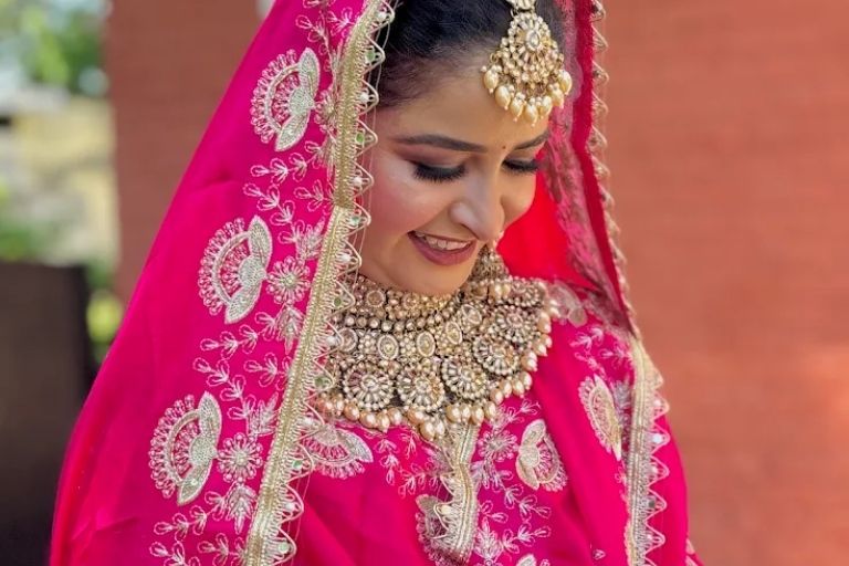 Anamika Makeovers expert wedding makeup artist