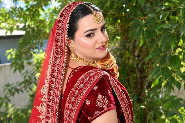 Anjali Thakur Artistry bridal beauty services