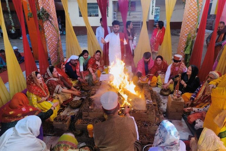 Astrologer Rohit Sharma for Personalized Astrology Services