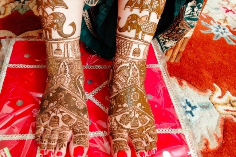 Beautiful hand mehndi designs by Ravi Mehandi