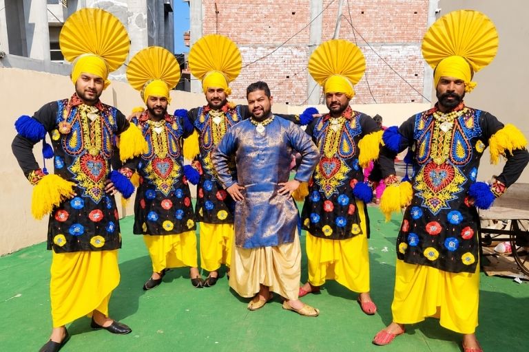 Bharat Gentry Band providing professional wedding music services
