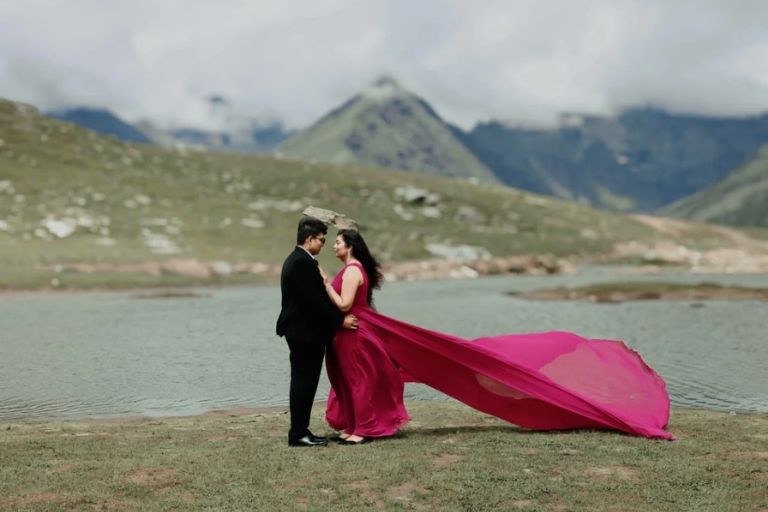 Color Click Studio for creative wedding photography services