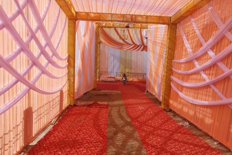 Deluxe Tent House for Beautiful Wedding Decoration Services