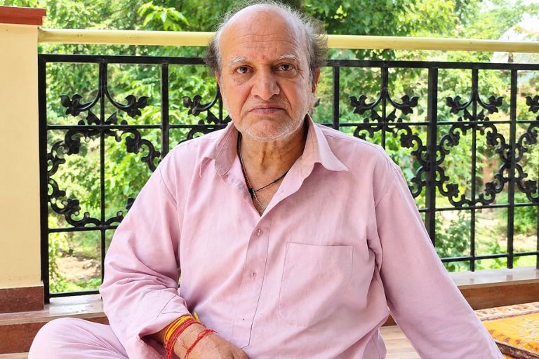 Dr. Dinanath Sastri for Birth Chart Reading Services