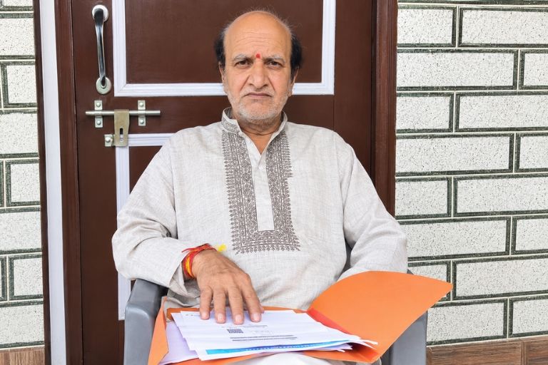 Dr. Dinanath Sastri for Horoscope Predictions and Advice