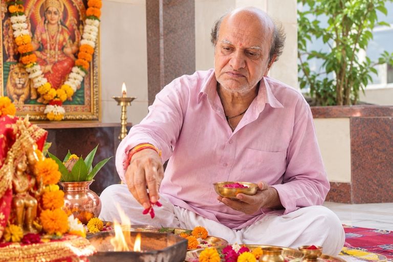 Dr. Dinanath Sastri for Kundli Matching and Analysis