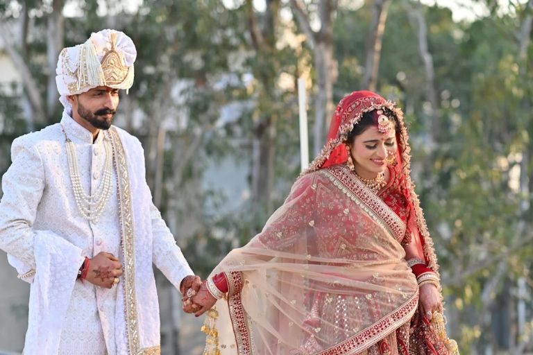 Gaurav Studio capturing traditional Himachali wedding celebrations