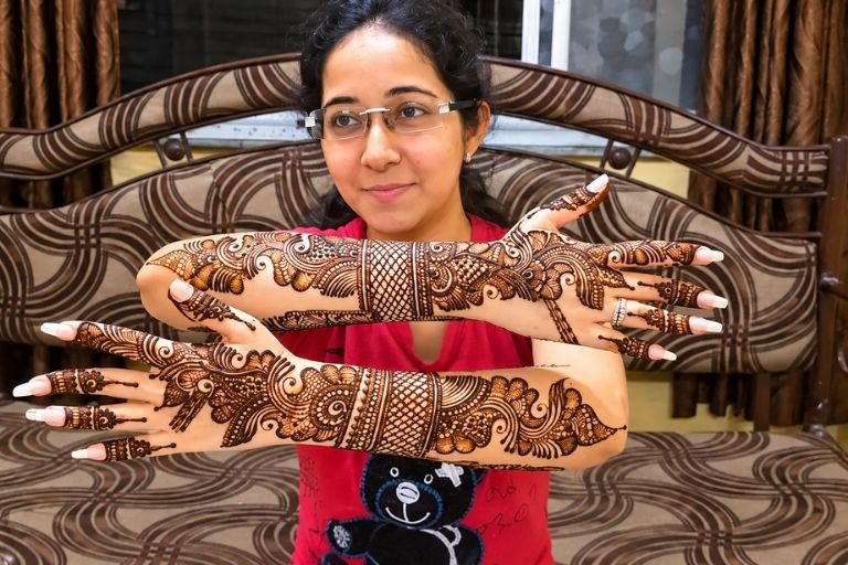 Guddu Mehandi Arts wedding henna designs