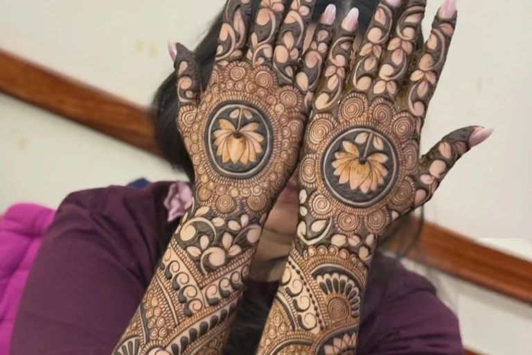Gupta Mehandi & Tattoo bridal mehndi designs
