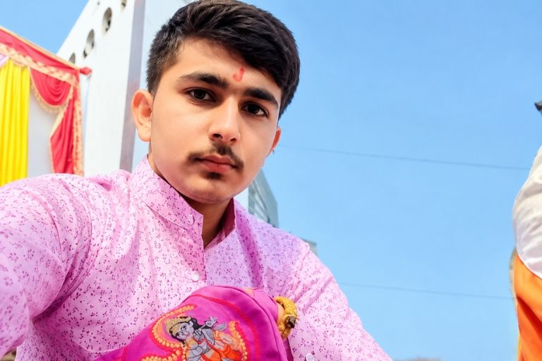 Harsh Katha Vachak for devotional events and celebrations
