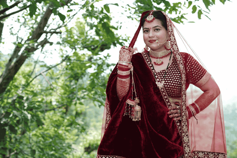 Himachal Frames Studio capturing traditional Himachali weddings