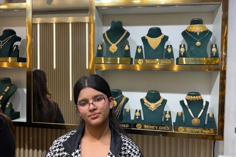 Honeyy Gold elegant gold ornaments