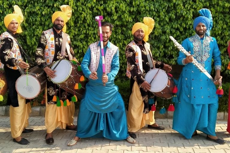 Kaka International Punjabi Drummer Group for Punjabi weddings