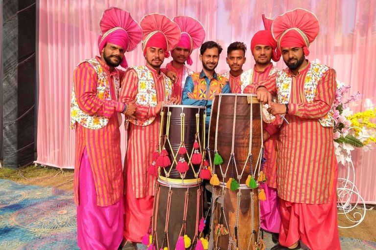 Kaka International Punjabi Drummer Group for baraat processions