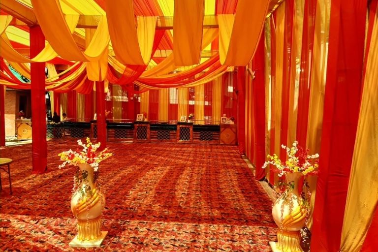 Kanwar Light & Tent House Hamirpur offering tent services for outdoor events
