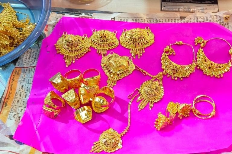 Madan Jewellers Shahtalai bridal ornaments (1)