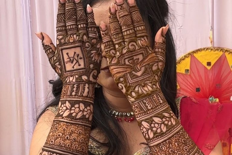 Nahan Mehndi Art creating stunning hand designs
