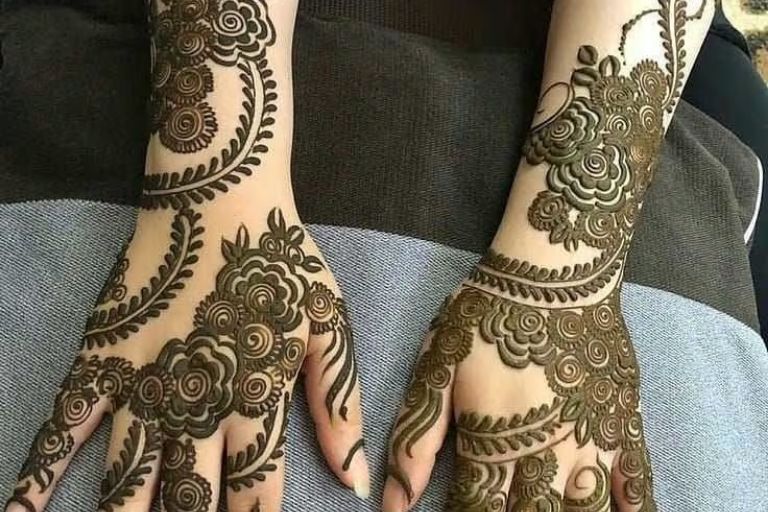 Niranjan Gupta Mehndi Art intricate bridal henna